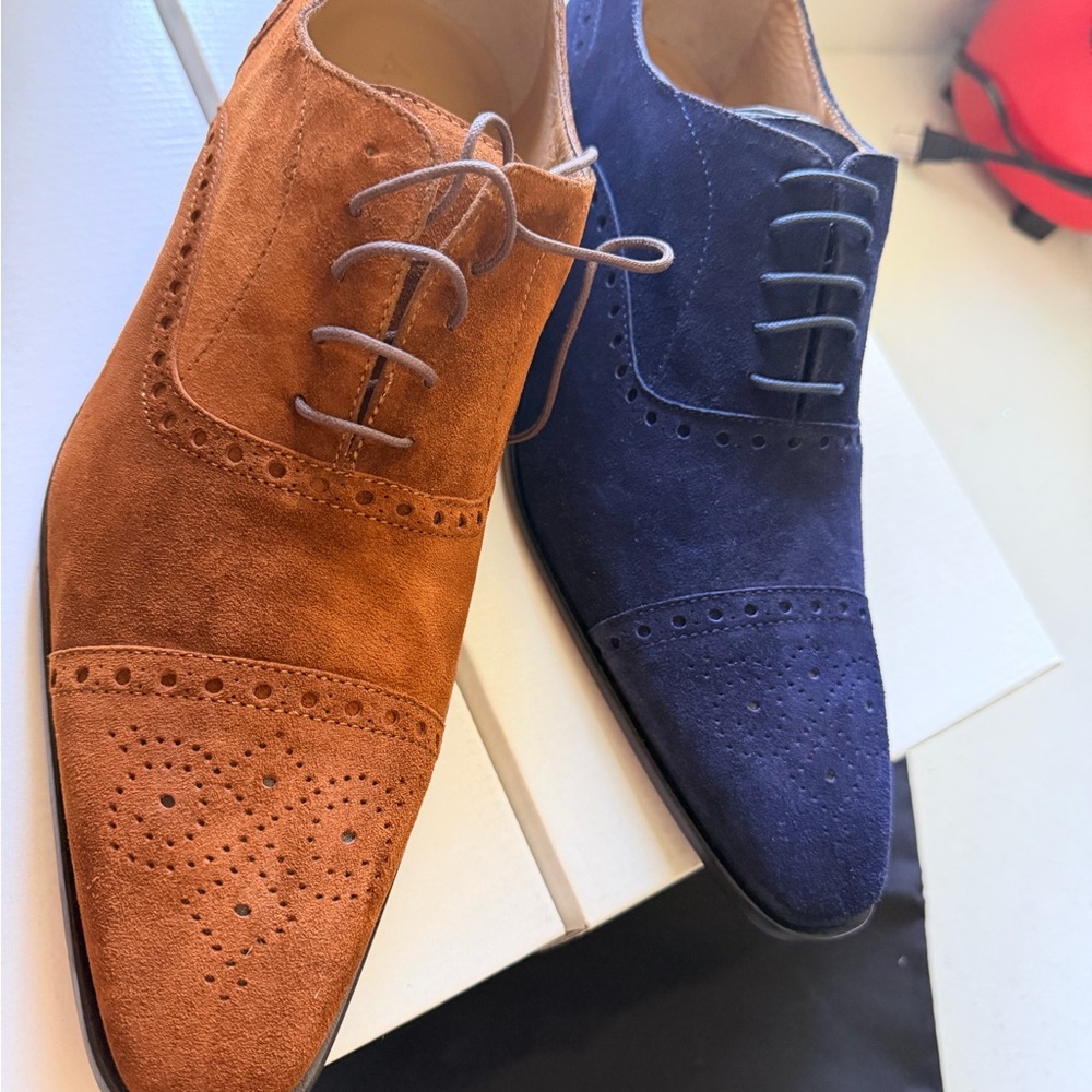 Men's Suede Cap-Toe in cognac and Navy
